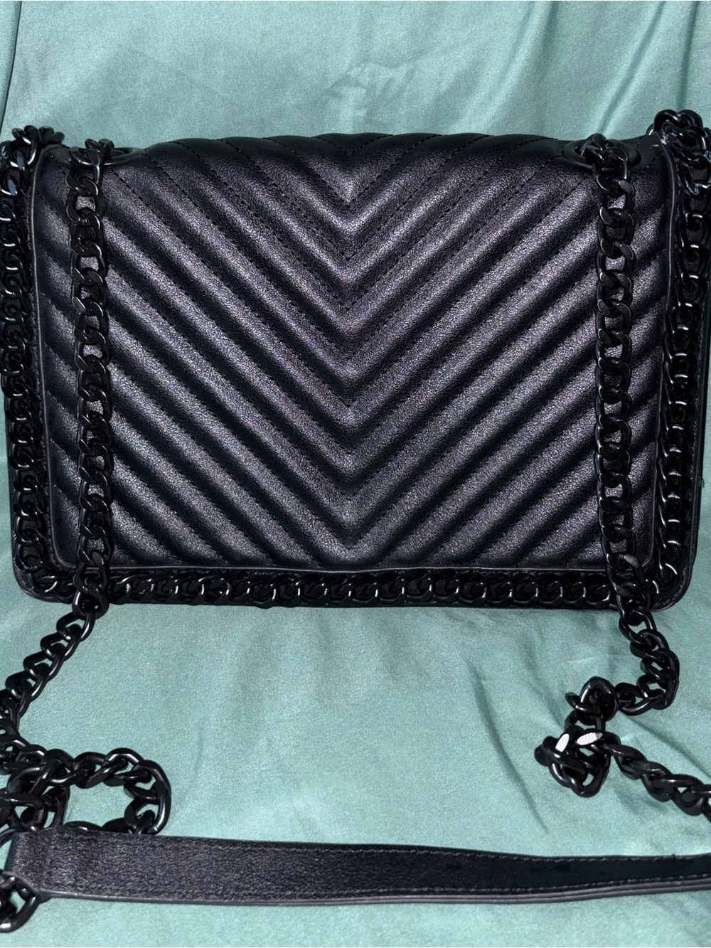 Aldo Greenwald Black Quilted Chevron Shoulder Crossbody Bag with Chain Detail